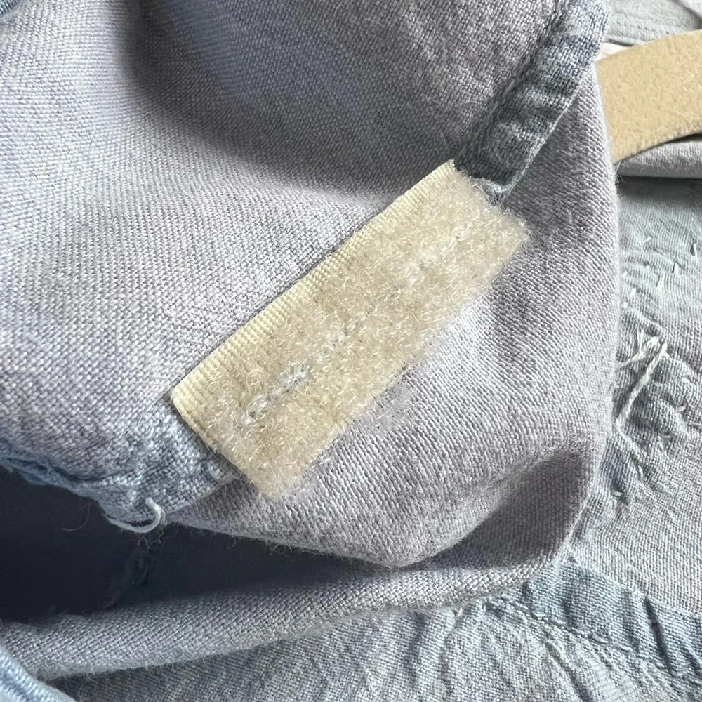 Passports Of Pier 1 Imports Vintage Chambray Button Up Animal Appliqués Size S - Picture 13 of 15